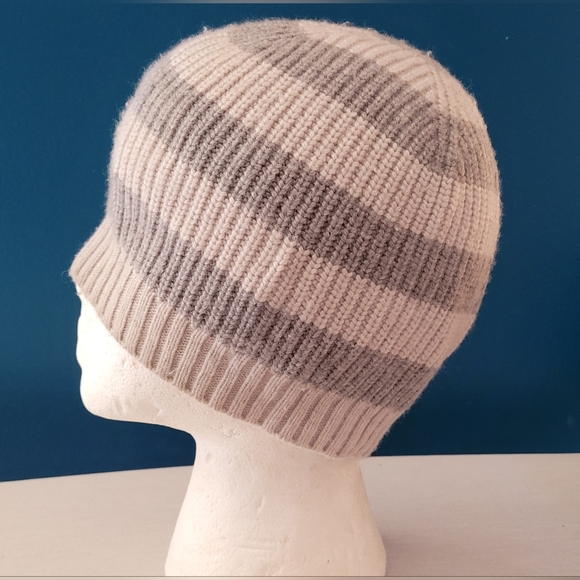J Crew Women's Hat Size One Size Gray Striped Beanie Casual Outerwear - Picture 5 of 13